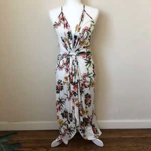 Sleeveless slinky white floral print vneck dress